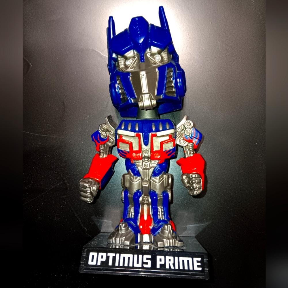 2009 FUNKO Wacky Wobbler Optimus Prime Bobble-Head Used Transformers HASBRO